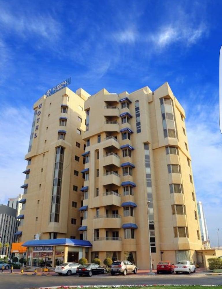 The Royal Express Sharq Hotel Кувейт Екстериор снимка