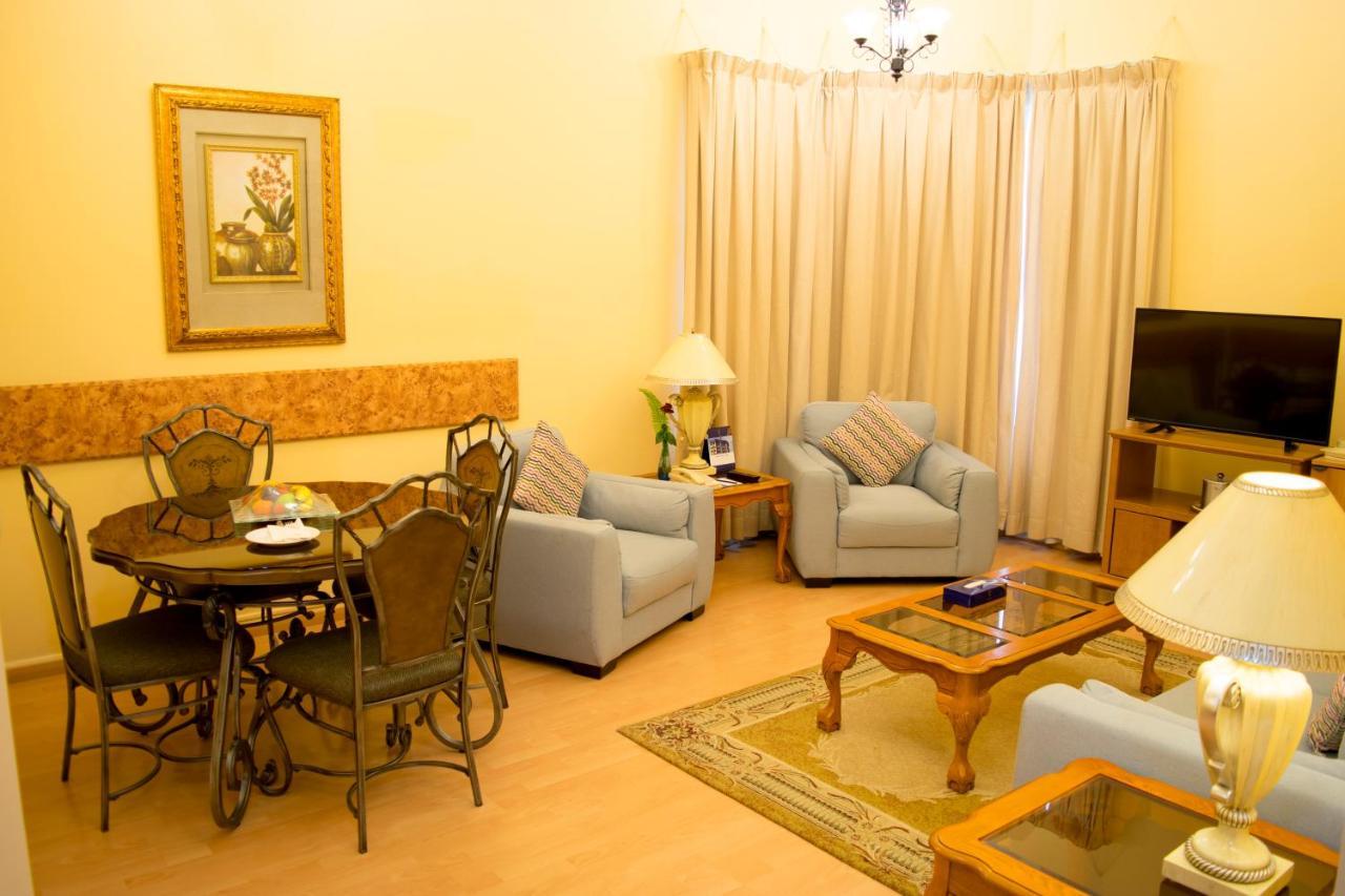 The Royal Express Sharq Hotel Кувейт Екстериор снимка