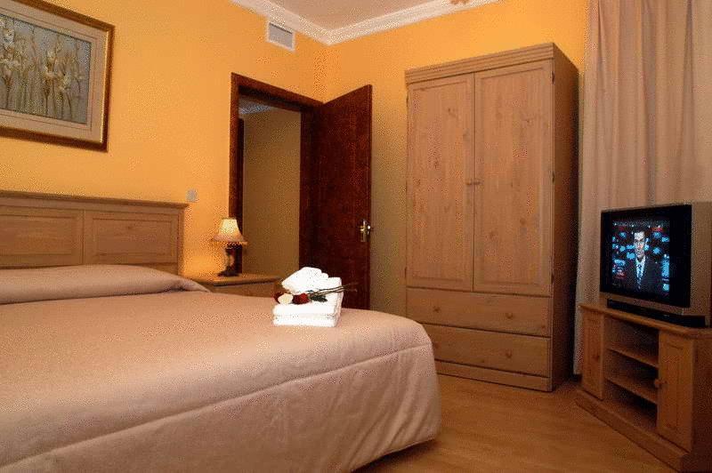 The Royal Express Sharq Hotel Кувейт Екстериор снимка